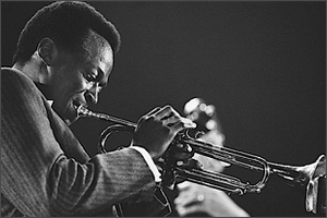 Solar (niveau facile, sax soprano) Miles Davis - Partition pour Saxophone