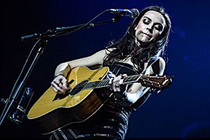 This Is the Life (niveau facile) Amy Macdonald - Tablatures et partitions pour Basse