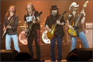 Lynyrd-Skynyrd-Gimme-Three-Steps.jpg