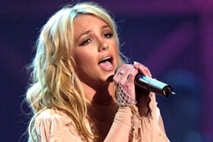 ...Baby One More Time Britney Spears - Musiknoten für Sänger